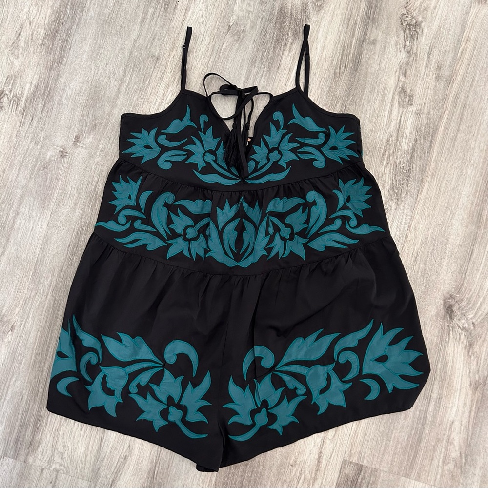Free People Everblue embroidered Romper Women M black blue Western Festival Boho